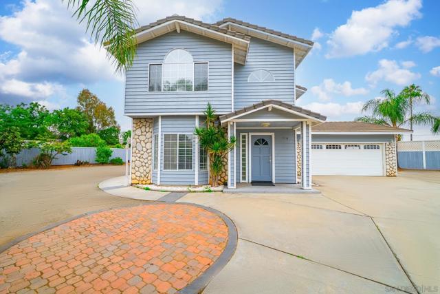 119 Smilax Rd, Vista CA: https://media.crmls.org/mediaz/cf43bd48-22f9-498e-8ce0-b943f48678f1.jpg