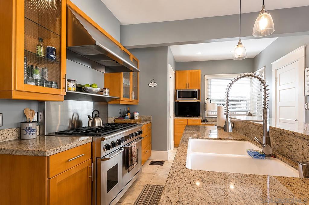 2442 F St - photo 7