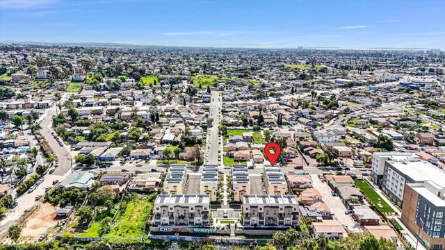 Detail Gallery Image 29 of 30 For 402 Creekside Cir, San Diego,  CA 92114 - 3 Beds | 3 Baths