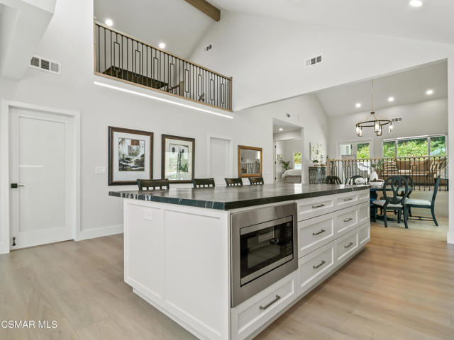 29831 White Otter Lane, Laguna Niguel CA: https://media.crmls.org/mediaz/cf46406b-f83a-4b28-86d0-3f26db71fcaf.jpg