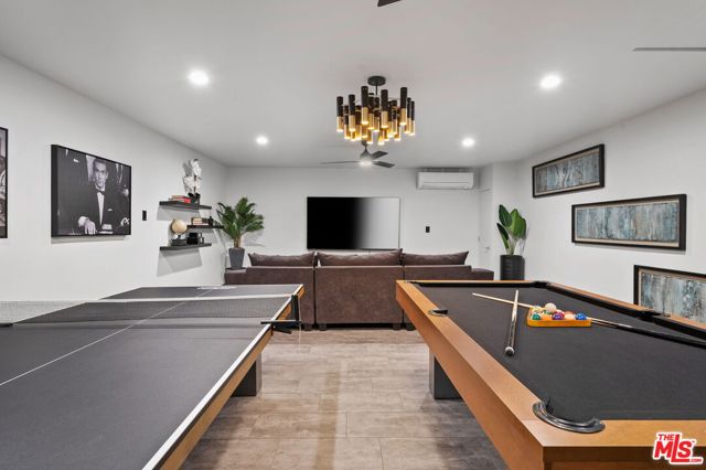 1083 E Circulo San Sorrento Road, Palm Springs CA: https://media.crmls.org/mediaz/cf465d54-3d30-44af-a1c8-87044a10c165.jpg