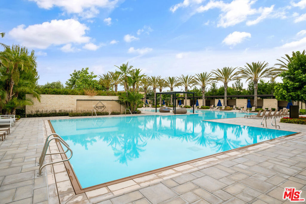 Cf47ac87 Ac57 417f Bf60 5c94b9d5147c