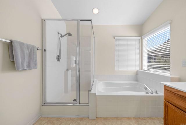 Detail Gallery Image 33 of 55 For 9783 Kika Ct, San Diego,  CA 92129 - 3 Beds | 2/1 Baths