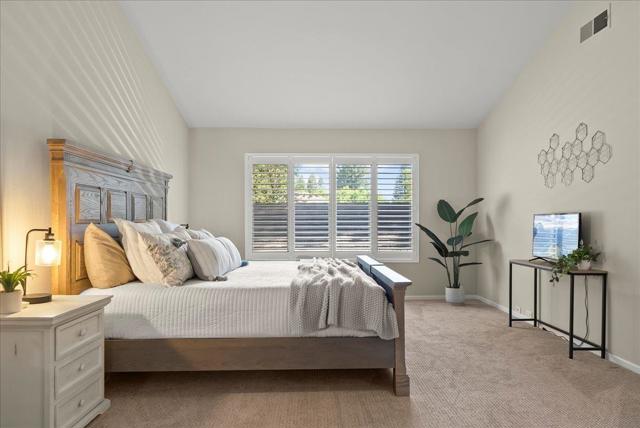 2133 Gold Rush Drive, Gold River CA: https://media.crmls.org/mediaz/cf49a2c9-d379-4f41-ae6e-9171ef32f8de.jpg