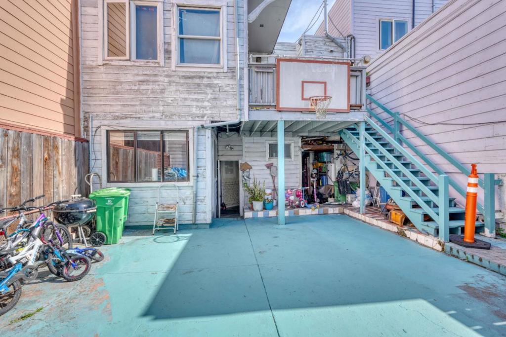 MLS #ML82018704 image #45