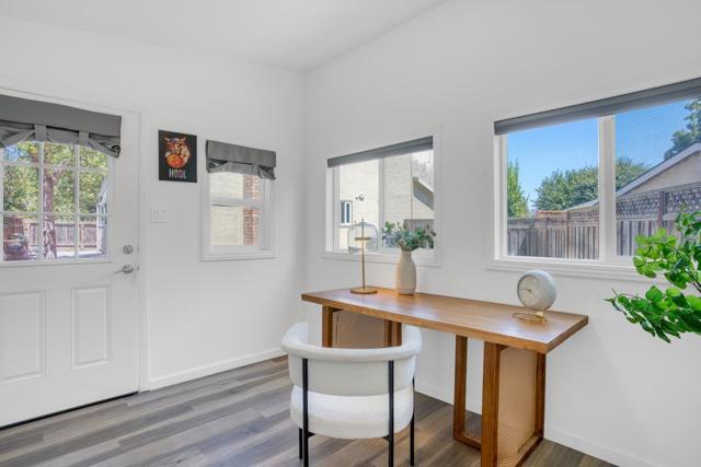 3530 Carlsbad Court, Pleasanton CA: https://media.crmls.org/mediaz/cf4afc5f-69a0-4880-b115-17b01a0fdb6c.jpg