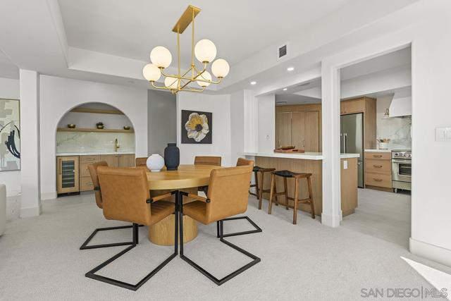 1099 1st St, Coronado CA: https://media.crmls.org/mediaz/cf4b39dd-0db9-4888-9e1e-c46051f522b0.jpg