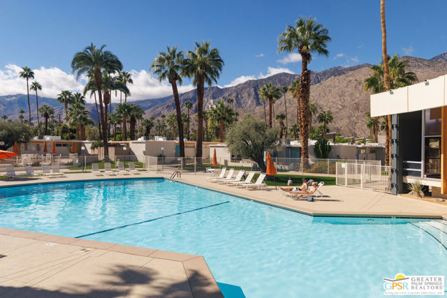 1111 E Palm Canyon Drive, Palm Springs CA: https://media.crmls.org/mediaz/cf4b4725-7507-4d17-ae71-cb3172c7691e.jpg
