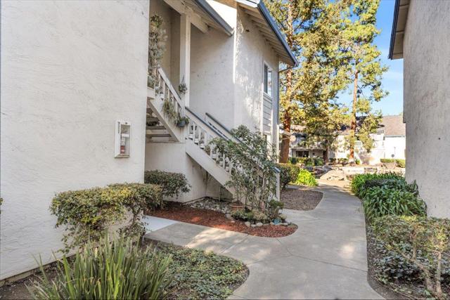 2206 Summereve Court, San Jose, California 95122, 1 Bedroom Bedrooms, ,1 BathroomBathrooms,Condominium,For Sale,Summereve,ML81995359