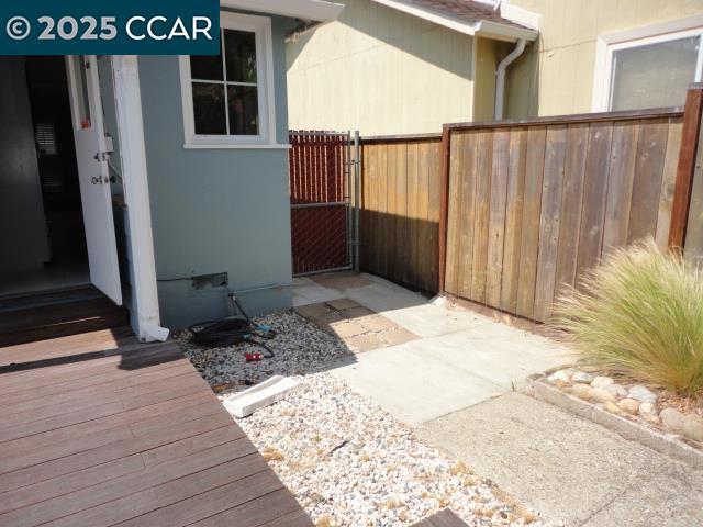 36 Greenwood Dr, South San Francisco CA: https://media.crmls.org/mediaz/cf4dc617-4359-4d88-bb51-74794143ce70.jpg
