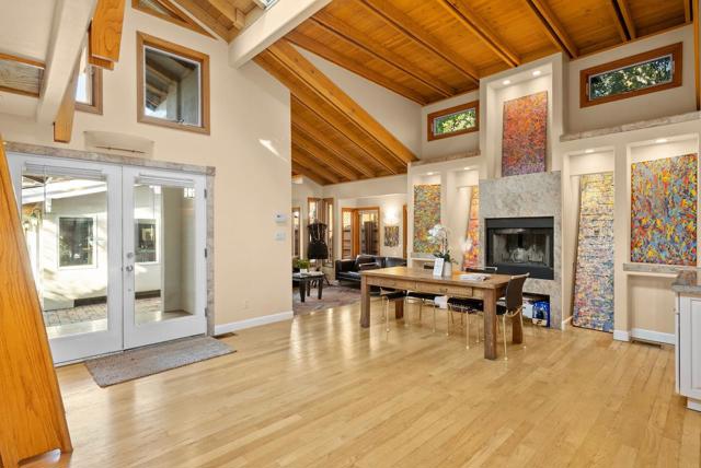 148 Kingsley Avenue, Palo Alto CA: https://media.crmls.org/mediaz/cf4e27d4-1e4d-4fd6-bdb6-1fd144e414d9.jpg