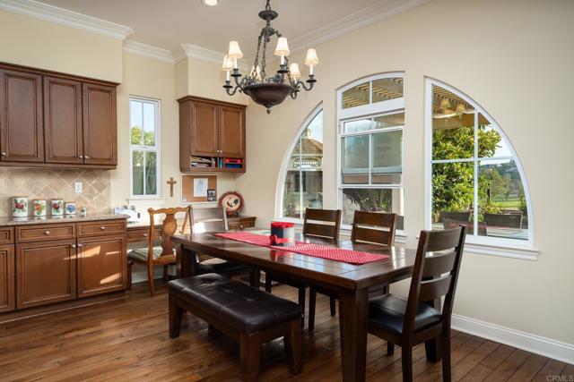 6767 Malachite Place, Carlsbad CA: https://media.crmls.org/mediaz/cf4ec7b4-7bc1-49f4-b78e-b6accb3acd37.jpg