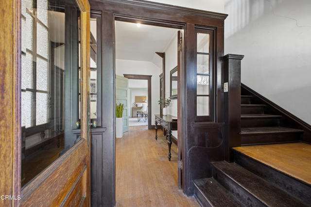 Detail Gallery Image 4 of 43 For 825 N Bushnell Ave, Alhambra,  CA 91801 - 4 Beds | 2 Baths