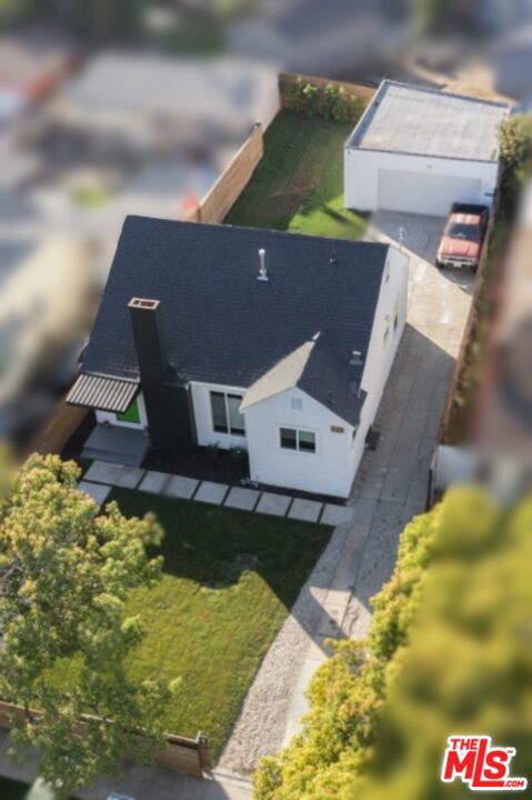 929 ALPHA Street, Inglewood CA: https://media.crmls.org/mediaz/cf4f08a7-aa40-477b-b5c0-035b252b546c.jpg