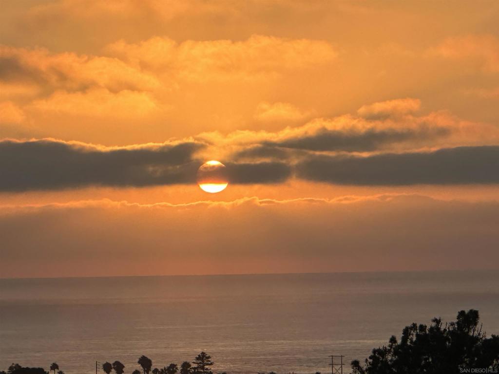 Cf4F1291 7658 4C4B 8386 Ac68B2682735 1711 Burgundy Rd., Encinitas, Ca 92024 &Lt;Span Style='BackgroundColor:transparent;Padding:0Px;'&Gt; &Lt;Small&Gt; &Lt;I&Gt; &Lt;/I&Gt; &Lt;/Small&Gt;&Lt;/Span&Gt;