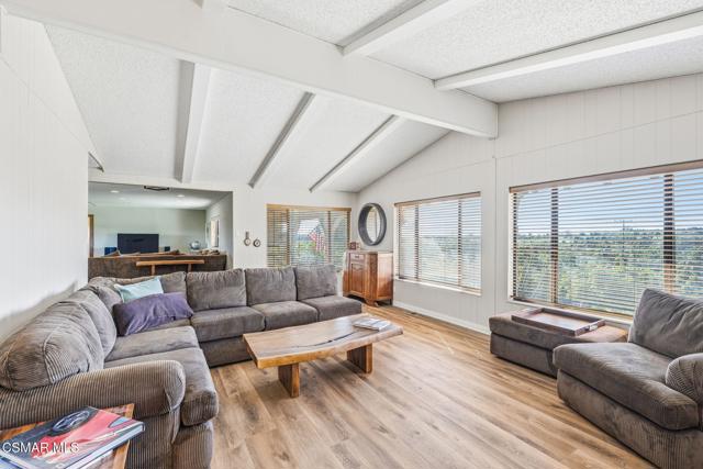 Image 49 of 69 For 6555 Martinique Drive