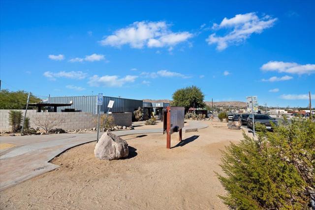 59-Joshua Tree Park Center