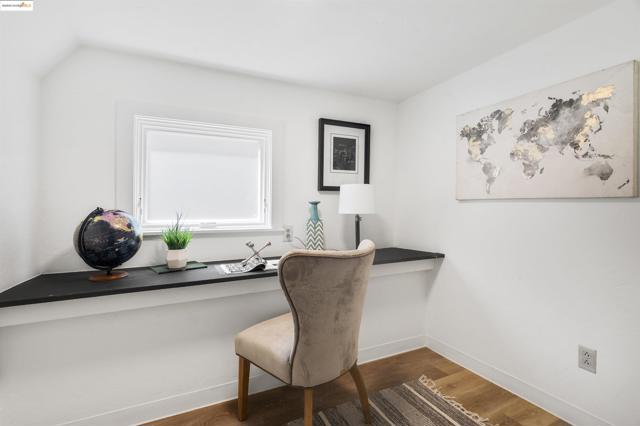 Image 38 of 56 For 1046 Ordway St