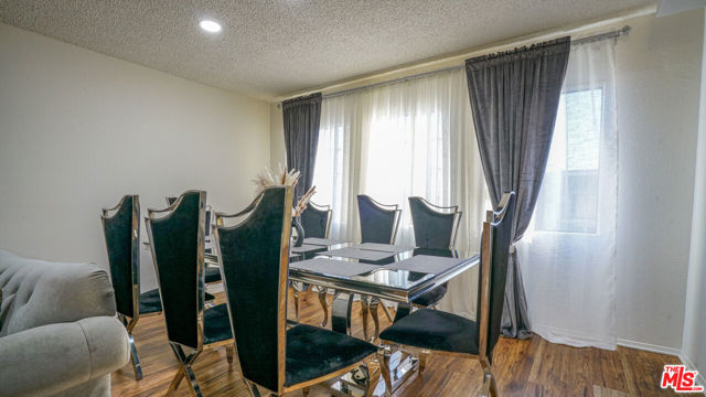 451 Hawthorne Street photo 7
