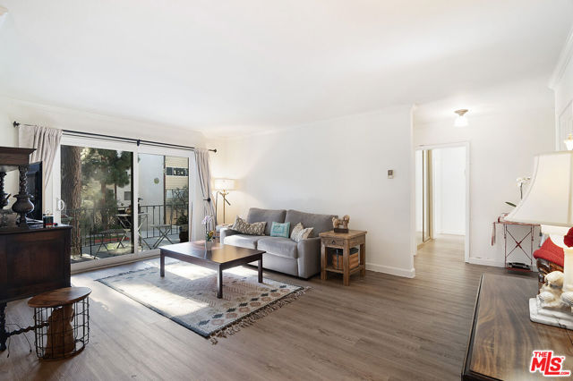 2 Bed Home for Sale in Culver City, California
