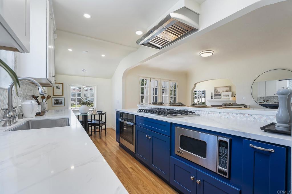 3120 Curtis - photo 12
