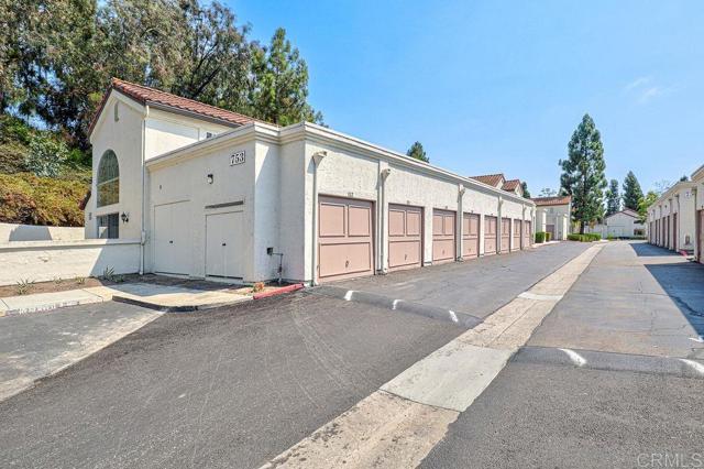 Detail Gallery Image 2 of 22 For 753 Eastshore #127,  Chula Vista,  CA 91913 - 1 Beds | 1/1 Baths