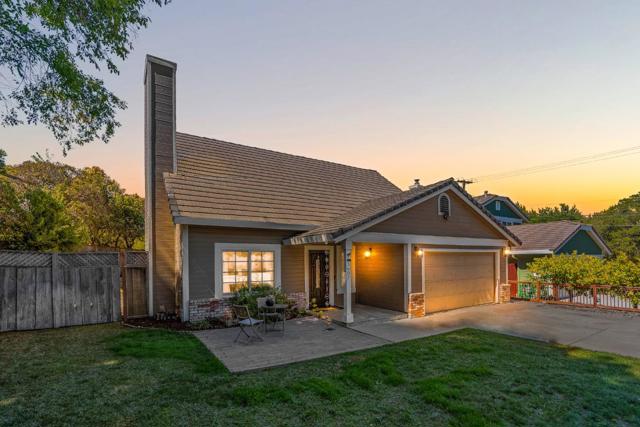 3607 Paper Mill Road, Soquel CA: https://media.crmls.org/mediaz/cf5737f7-eab4-4bf4-979e-9b2fff7d21e0.jpg