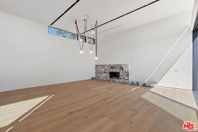 Drew Fenton | 2501 Banyan Drive Los Angeles CA | MLS: 7450499 Drew Fenton | 2501 Banyan Drive Los Angeles CA | MLS: 7450499