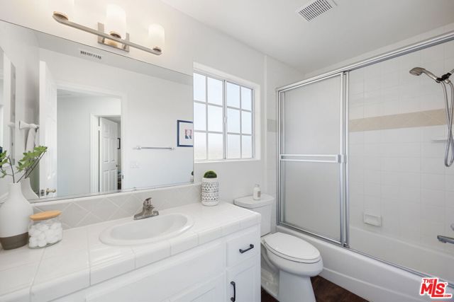 1913 Harriman Lane, Redondo Beach, California 90278, 4 Bedrooms Bedrooms, ,2 BathroomsBathrooms,Residential,Sold,Harriman,25609867 1913 Harriman Lane, Redondo Beach, California 90278, 4 Bedrooms Bedrooms, ,2 BathroomsBathrooms,Residential,Sold,Harriman,25609867