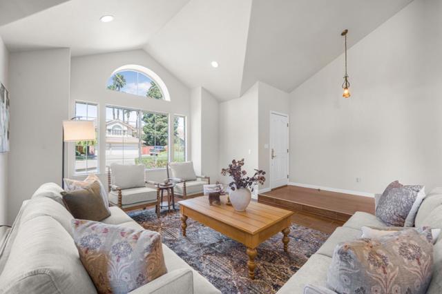 17157 Heatherwood Way, Morgan Hill CA: https://media.crmls.org/mediaz/cf57ff79-df51-42d7-8622-124ad7afedc2.jpg