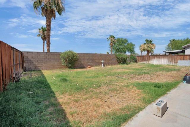 83554 Big Bear Place, Coachella CA: https://media.crmls.org/mediaz/cf5848a1-bb39-42cd-bca1-7eeff75d7528.jpg