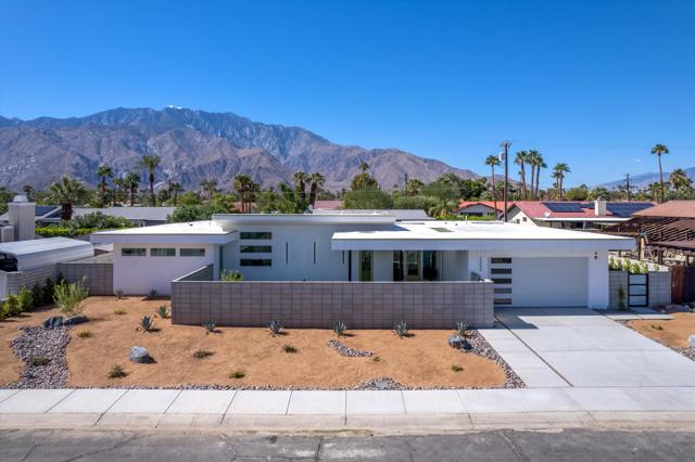 Image 2 for 2255 N San Clemente Rd, Palm Springs, CA 92262