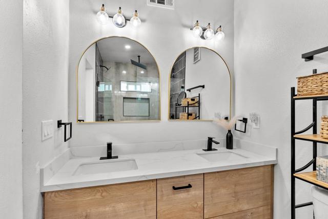 Detail Gallery Image 20 of 43 For 4055 Mount Albertine Ave, San Diego,  CA 92111 - 5 Beds | 4 Baths