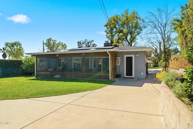 442 Crestvale Drive, Sierra Madre CA: https://media.crmls.org/mediaz/cf5aa0d0-6ff8-48ad-a4cb-c55a6b82ff8c.jpg