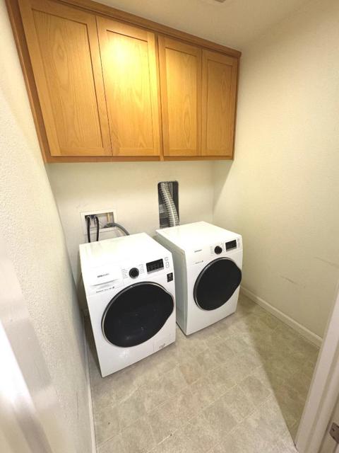 660 Cedarville Lane, San Jose CA: https://media.crmls.org/mediaz/cf5aa7e9-ef38-482c-951a-39b5f170990e.jpg