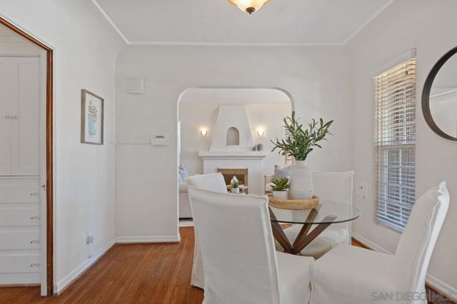 Image 12 of 58 For 4526 Kensington Dr