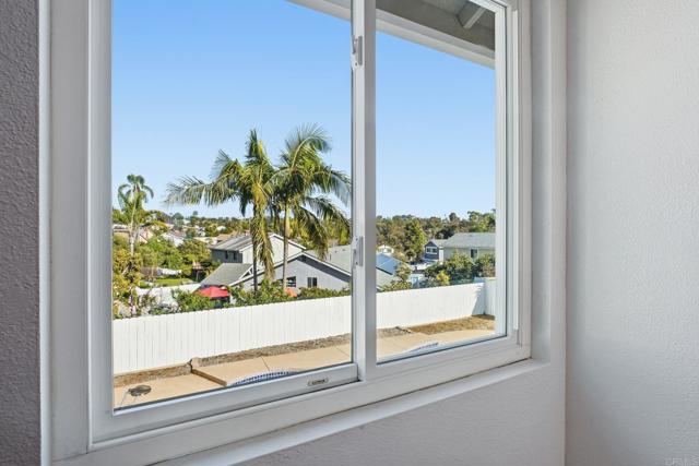 Detail Gallery Image 37 of 53 For 1503 Villa Cardiff Dr, Cardiff By The Sea,  CA 92007 - 5 Beds | 2/1 Baths