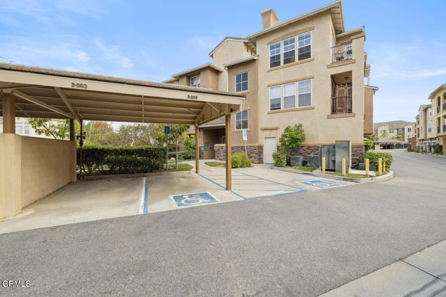 1740 TANAGER Street, Ventura CA: https://media.crmls.org/mediaz/cf5d7394-9326-40b8-952c-ab024910b8ad.jpg