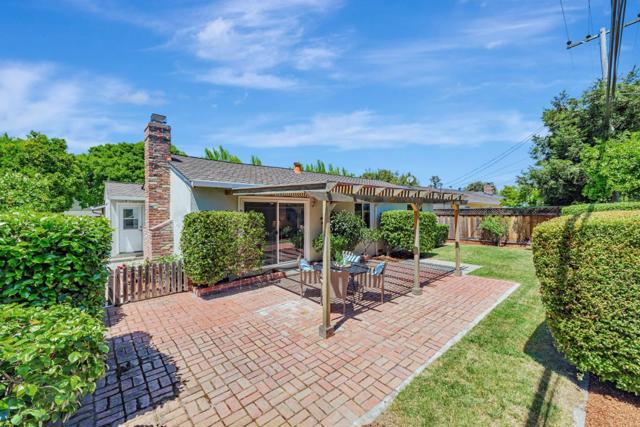 836 Peach Avenue, Sunnyvale CA: https://media.crmls.org/mediaz/cf5e58fc-2669-41e7-a9d3-d9ed5400ef23.jpg