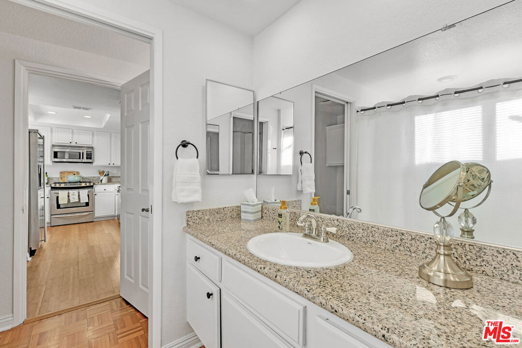 Cf5ec84f 2551 40de 8c38 7f34053eef6f