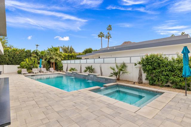 76305 Shoshone Drive, Indian Wells CA: https://media.crmls.org/mediaz/cf5f9852-b419-418c-85a0-6478c06bf0f3.jpg