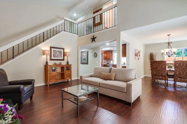 Detail Gallery Image 11 of 63 For 1023 Mimosa Ave, Vista,  CA 92081 - 4 Beds | 2/1 Baths