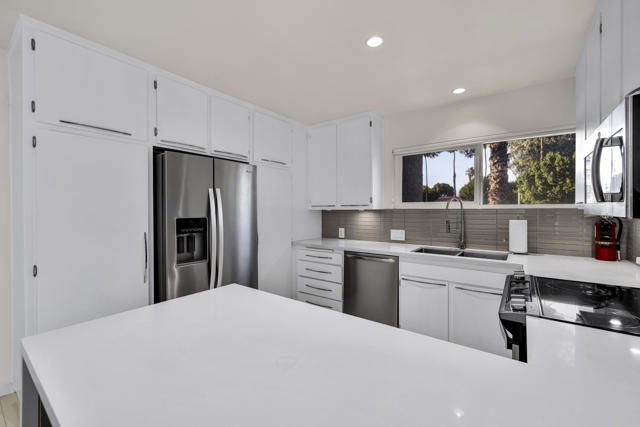 MLS #219135368DA image #12