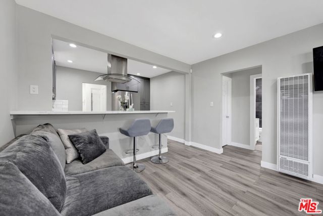 201 E 91st Street, Los Angeles CA: https://media.crmls.org/mediaz/cf63f166-73cd-41a8-b97d-364e71ba4dba.jpg