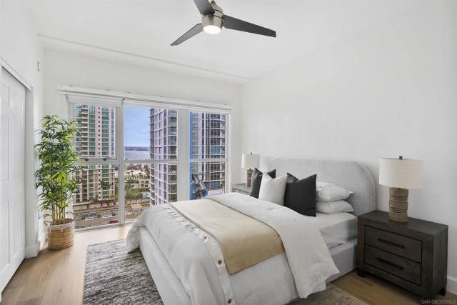 1240 India St, San Diego CA: https://media.crmls.org/mediaz/cf640604-71ef-4a00-999f-21e1ca00356a.jpg