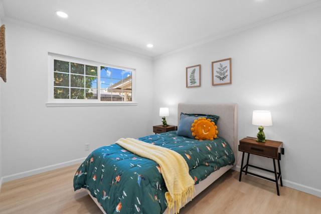 5571 Sunny Oaks Drive, San Jose CA: https://media.crmls.org/mediaz/cf64ac37-d65b-4254-8448-0efae4bc485b.jpg