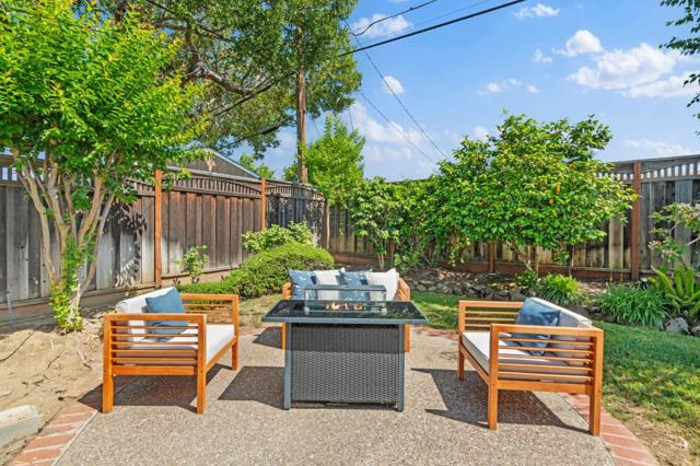 1596 Adrien Drive, Campbell CA: https://media.crmls.org/mediaz/cf658095-b7dc-4bbf-9c67-161e6f83d617.jpg