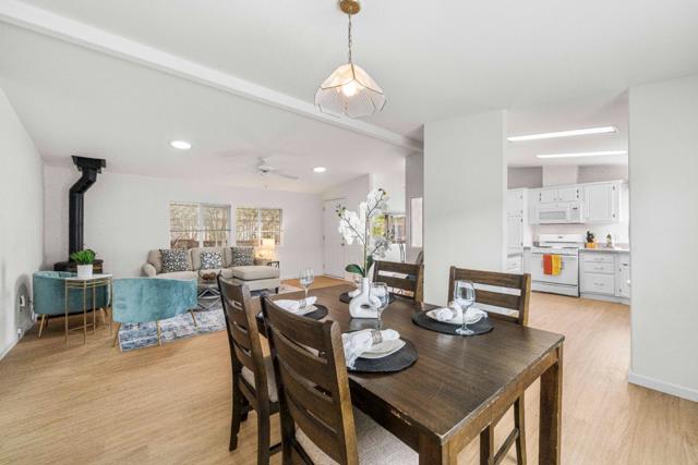 3 Lighthouse Road, Half Moon Bay CA: https://media.crmls.org/mediaz/cf65b9b7-42cb-4b03-8fb7-64c23ea2f412.jpg