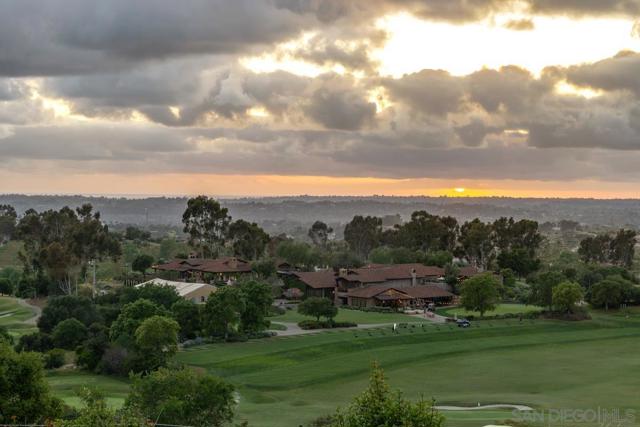 8411 Run Of The Knolls, San Diego CA: https://media.crmls.org/mediaz/cf66ac4e-56ab-4929-b194-4a622cf76282.jpg