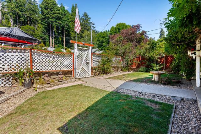 12800 Boulder Street, Boulder Creek CA: https://media.crmls.org/mediaz/cf66b26b-6bf1-4efa-8be0-d9fae2759bad.jpg